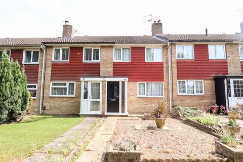 Calder Vale, Bletchley, Milton Keynes 3 bed terraced house for sale