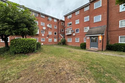 Gurney Close, Barking 2 bed flat for sale