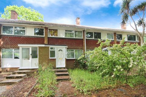 Petworth Gardens, Hampshire SO16 3 bed terraced house for sale
