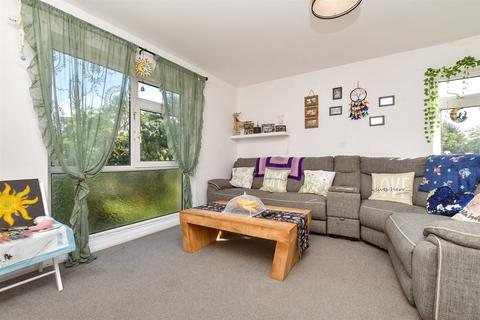 Ambleside Gardens, Sutton SM2 2 bed apartment for sale