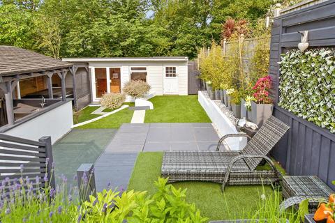 Selhurst Road, Brighton BN2 3 bed semi