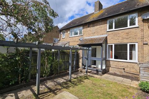 Trenchard Close, Newton 2 bed terraced house for sale