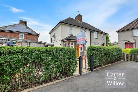 Woodward Road, Dagenham, Essex 3 bed semi