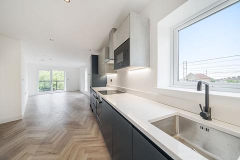Dagmar Road, Stroud Green, N4 2 bed flat for sale