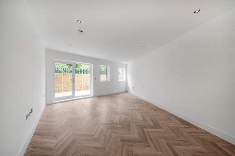 Dagmar Road, Stroud Green, N4 2 bed flat for sale