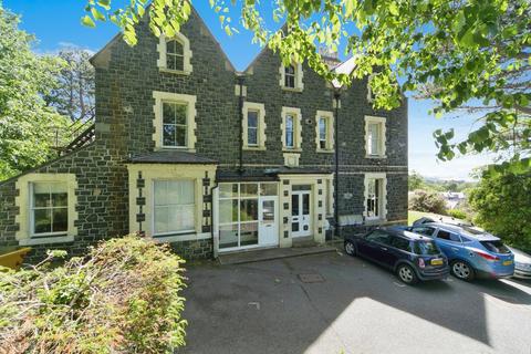 Park Road, Llanfairfechan LL33 2 bed apartment for sale