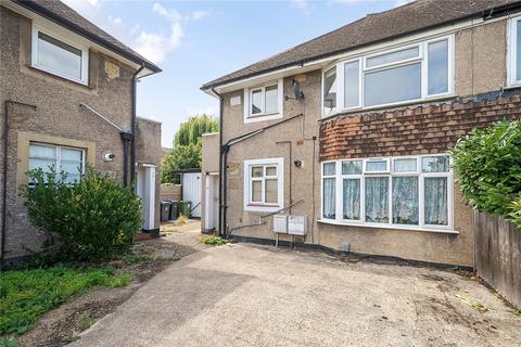 Grove Close, Kingston upon Thames 2 bed maisonette for sale