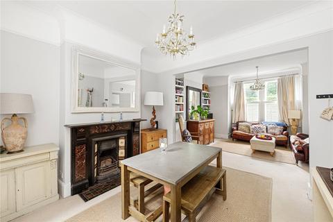 Taybridge Road, London SW11 1 bed apartment for sale