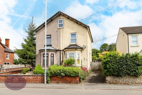 Eastwood Road, Kimberley, Nottingham... 2 bed semi