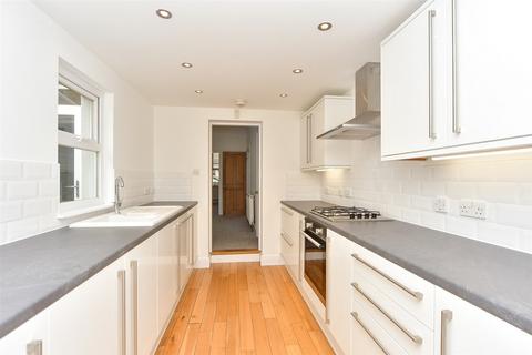 Windsor Road, Gillingham ME7 3 bed terraced house
