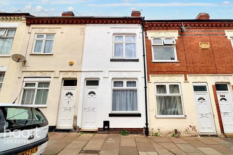 Pool Road, Leicester 2 bed terraced house for sale