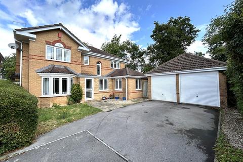 Frogwell Park, Chippenham 4 bed detached house for sale