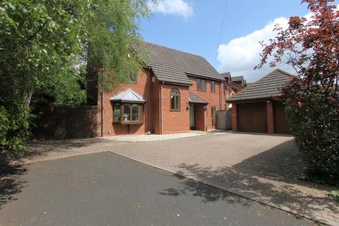 Hillville Gardens, Stourbridge, DY8 4 bed detached house for sale