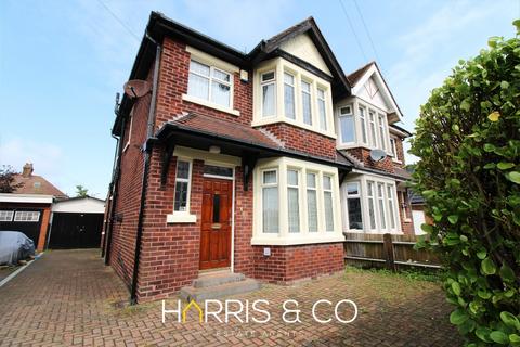 Devon Avenue, Fleetwood, FY7 3 bed semi
