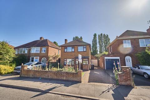 Stanley Road, Hinckley 3 bed detached house for sale