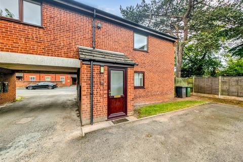 Lorne Street, Kidderminster... 2 bed flat for sale