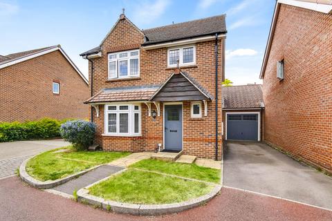 Flycatcher Keep, Bracknell RG12 4 bed detached house for sale