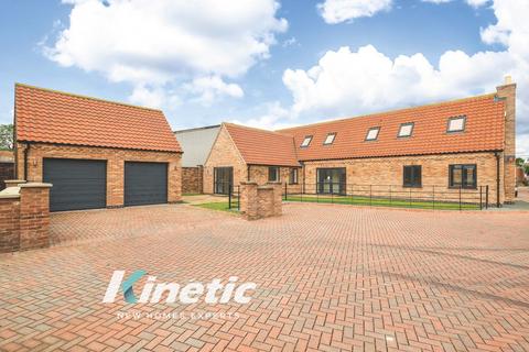 Neareys Close, Waddington, Lincoln... 4 bed detached bungalow for sale