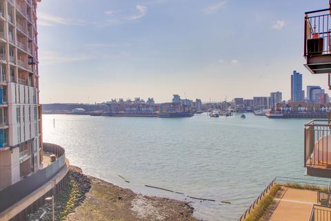 Capstan Road, Woolston 2 bed flat for sale