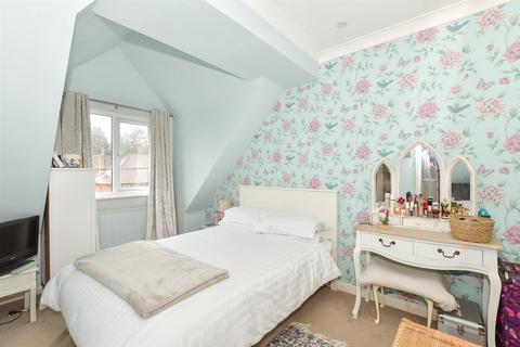 Ashdown Court, Uckfield TN22 3 bed terraced house for sale
