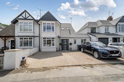 Marlborough Road, Swindon, SN3 4 bed semi