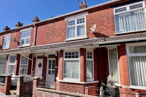 Alderson Road, Great Yarmouth, NR30 3 bed terraced house for sale
