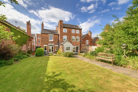 Shropshire Street, Market Drayton 7 bed townhouse for sale