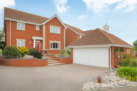 Merrivale Heights, Broadstairs, CT10 4 bed detached house for sale