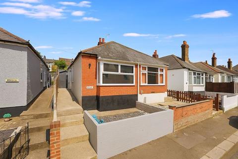 Albert Road, Chatham 2 bed semi