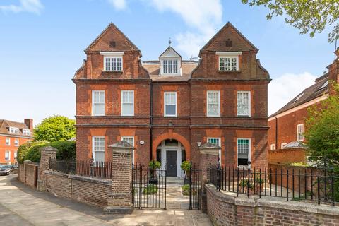 Hampstead Hill Gardens, Hampstead... 3 bed flat for sale