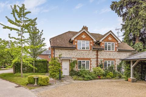 Chantry Hall, Westbourne 2 bed semi