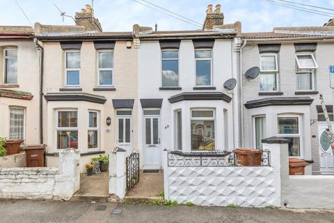 Milton Road, Kent ME7 3 bed terraced house for sale