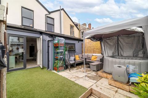 Barnstaple, Devon 5 bed end of terrace house for sale