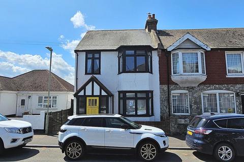 Fleetwood Avenue, Herne Bay, CT6 8QW 3 bed terraced house for sale