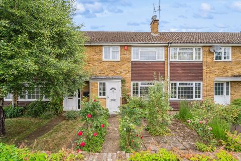 Golden Oak Close, Farnham Common SL2 3 bed terraced house for sale