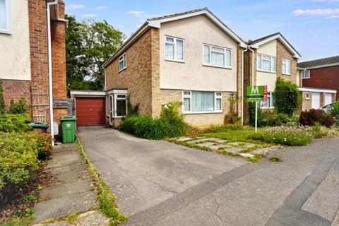Longcroft, Stansted Mountfitchet. CM24 4 bed detached house for sale