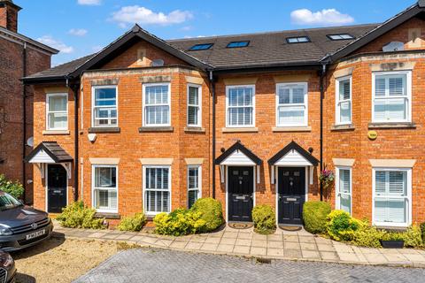 Ladybridge Road, Cheadle SK8 4 bed semi