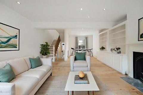 Heath Road, SW8 3 bed terraced house for sale