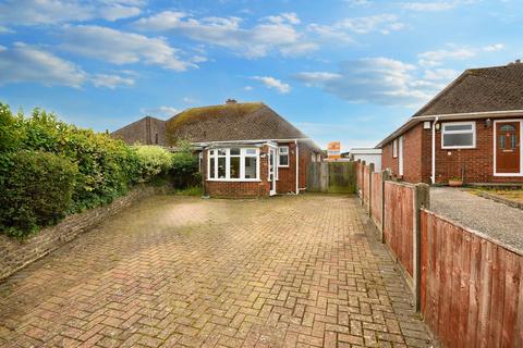 Weymouth Close, Folkestone CT19 2 bed chalet for sale