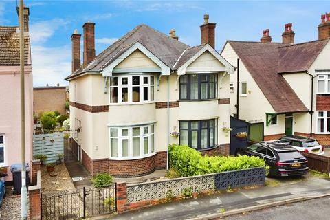 Derby Road, Leicestershire LE10 3 bed semi