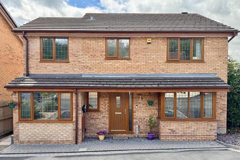 Freshwater Drive, Lakeside 5 bed detached house for sale