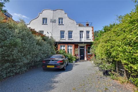 Shooters Hill Road, Blackheath... 5 bed semi