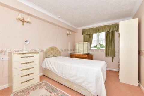 The Bayle, Folkestone, Kent 2 bed flat for sale