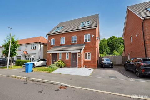 3 bedroom semi-detached house for sale