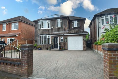 Bowers Avenue, Davyhulme, M41 4 bed detached house for sale