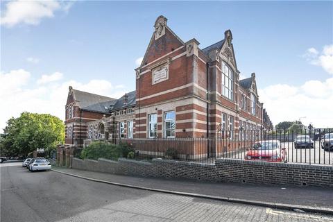 Upper Holly Hill Road, Belvedere 3 bed apartment for sale