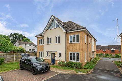 25 Corbins Lane, Harrow, Middlesex 2 bed apartment for sale