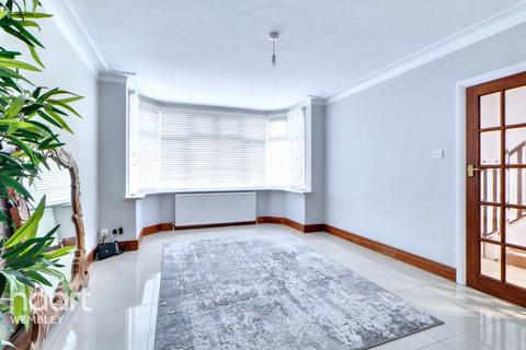 Lavender Avenue, LONDON 5 bed detached house for sale