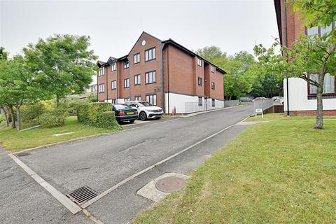 De La Warr Road, Bexhill