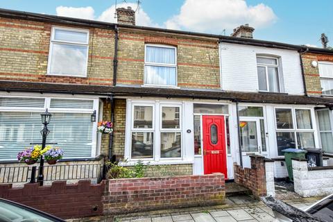 Oxford Street, Watford, WD18 0ES 3 bed terraced house for sale